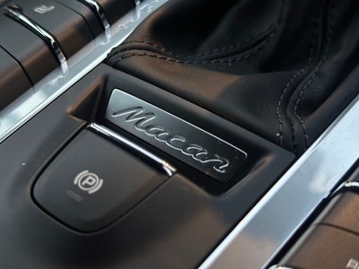 صورة مصغرة 21 لـ 2017 Porsche MACAN