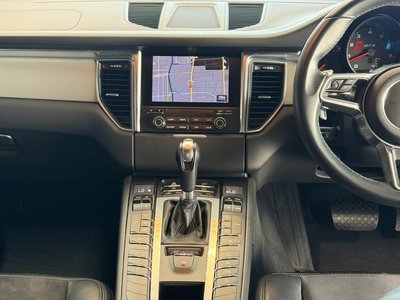 2017 Porsche MACAN 缩略图 71