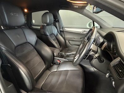 2017 Porsche MACAN 缩略图 73