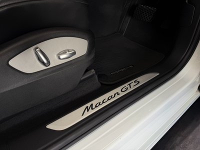 2017 Porsche MACAN 缩略图 36