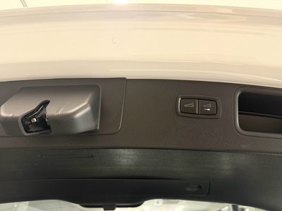 2017 Porsche MACAN 缩略图 83