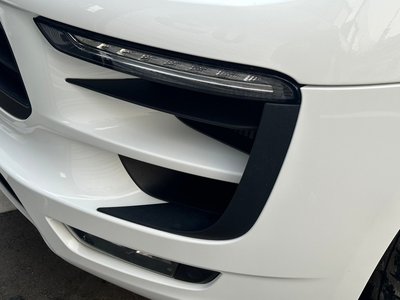 2017 Porsche MACAN 照片 10