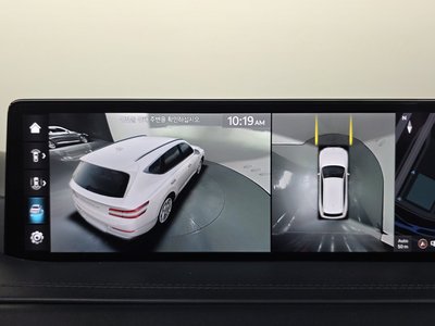 2023 Genesis GV80 thumbnail 26