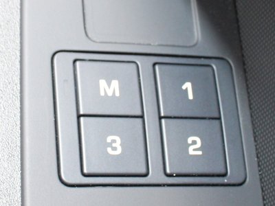 2023 LAND Rover DEFENDER — миниатюра 16