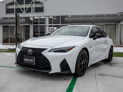 LEXUS IS - 1
