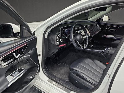 MERCEDES-BENZ E-CLASS - 10