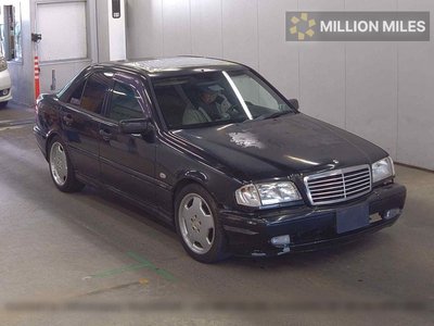 MERCEDES-BENZ C-CLASS AMG