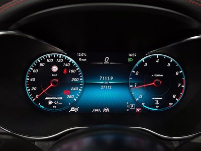 MERCEDES-BENZ GLC - 8