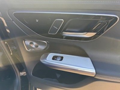 MERCEDES-BENZ GLC - 10