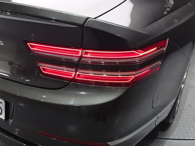 GENESIS G80 (RG3) - 10