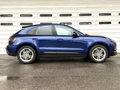 PORSCHE MACAN - 10