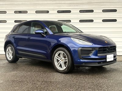 PORSCHE MACAN - 5