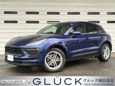 PORSCHE MACAN - 1