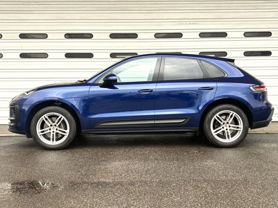 PORSCHE MACAN - 4