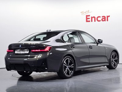2025 BMW 3 SERIES 照片 4