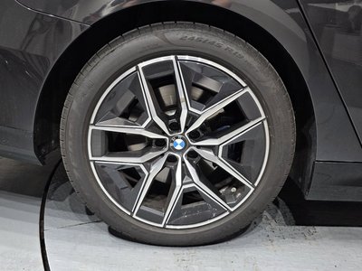 2026 BMW 5 SERIES — фото 6
