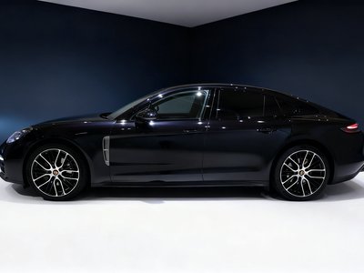 PORSCHE PANAMERA - 9