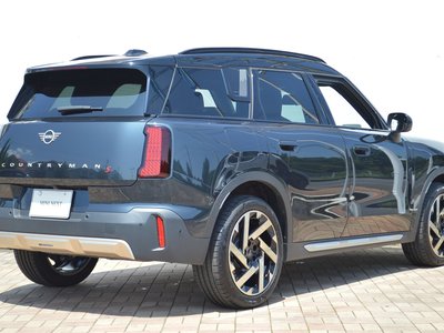 2025 MINI COOPER COUNTRYMAN 照片 3
