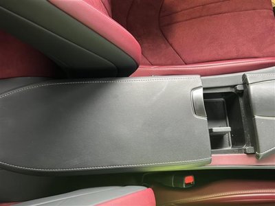 LEXUS LC 2018 thumbnail 36
