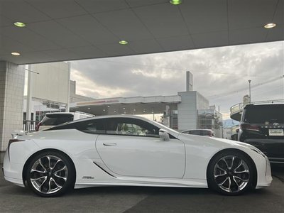LEXUS LC 2018 thumbnail 8