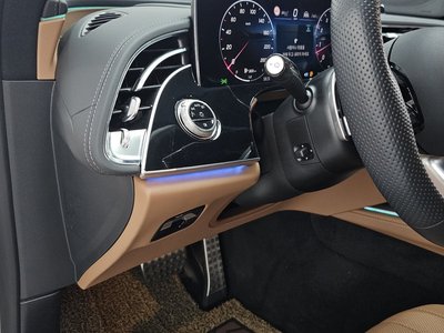 2025 Mercedes-BENZ E-CLASS — миниатюра 19