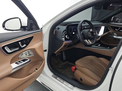 2025 Mercedes-BENZ E-CLASS — миниатюра 13