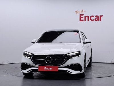 2025 Mercedes-BENZ E-CLASS — фото 2