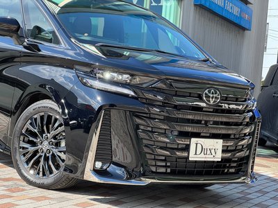 TOYOTA VELLFIRE - 8