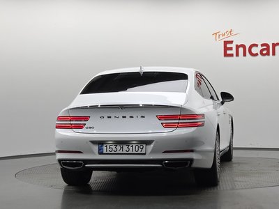GENESIS G80 (RG3) - 4
