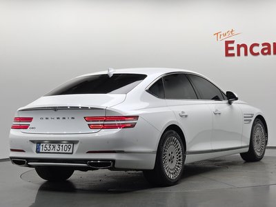 GENESIS G80 (RG3) - 2