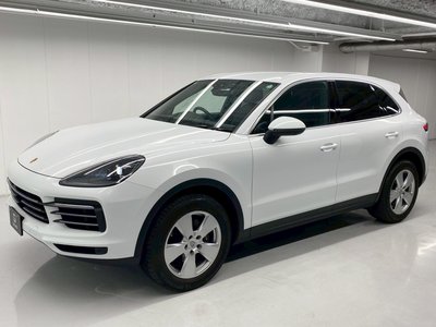 PORSCHE CAYENNE - 1