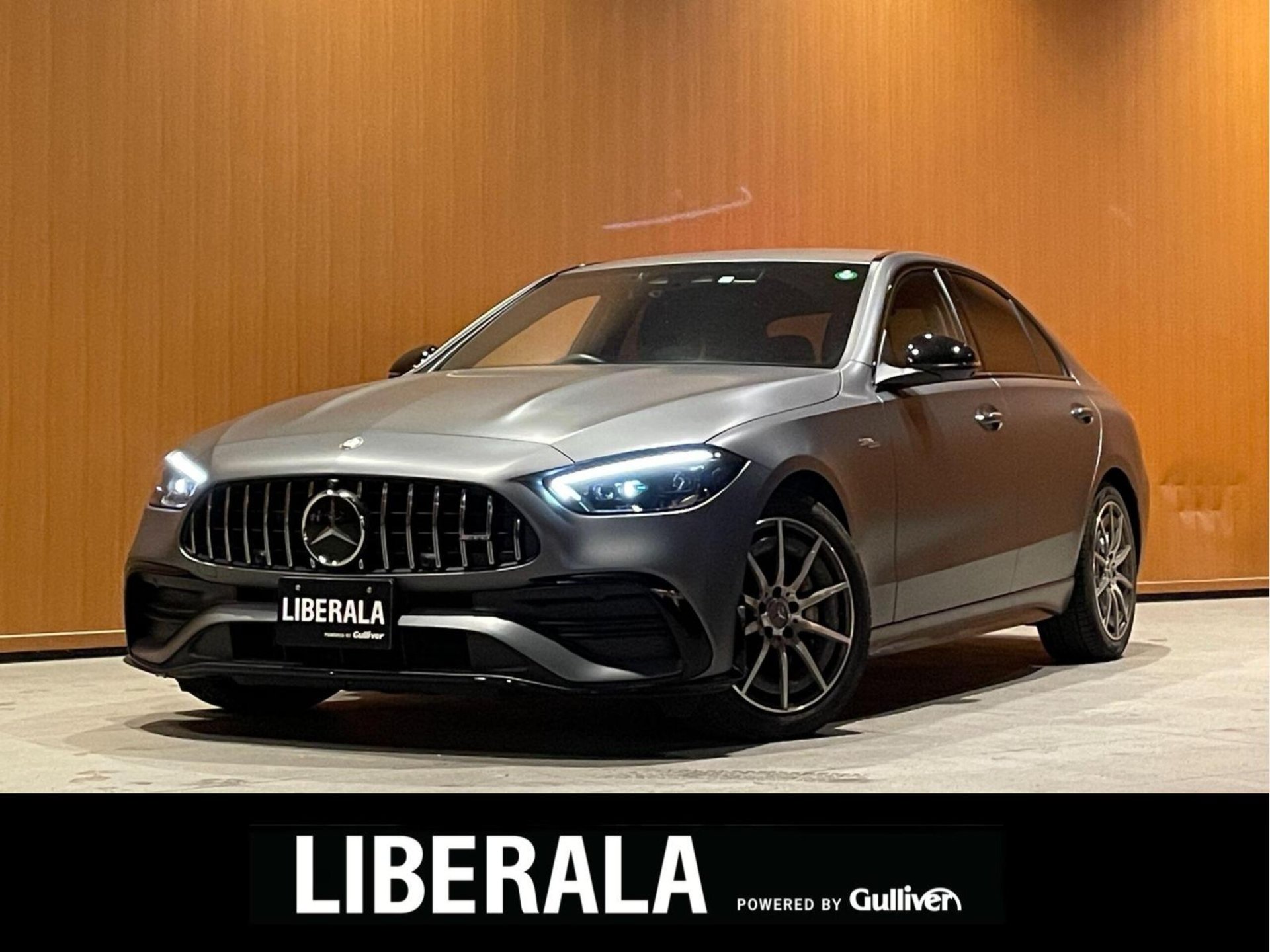 MERCEDES-BENZ C-CLASS AMG - View 1