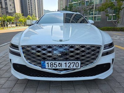 GENESIS G80 (RG3) - 2