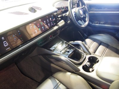 2024 Porsche CAYENNE — миниатюра 54