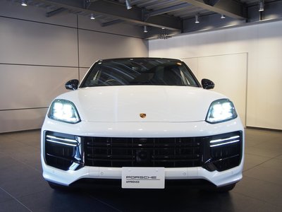 صورة 2 لـ 2024 Porsche CAYENNE
