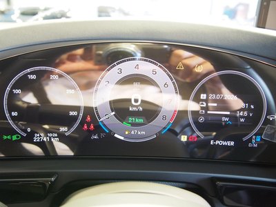 2024 Porsche CAYENNE — миниатюра 40