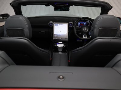 MERCEDES-BENZ SL AMG - 8