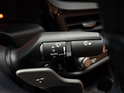 2025 Lexus ES — миниатюра 20