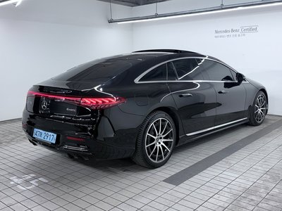 MERCEDES-BENZ EQS - 4