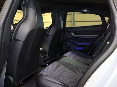 صورة مصغرة 53 لـ 2025 Porsche TAYCAN