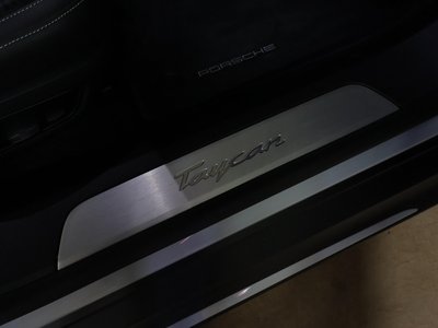 صورة مصغرة 37 لـ 2025 Porsche TAYCAN