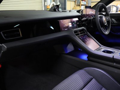 صورة مصغرة 45 لـ 2025 Porsche TAYCAN