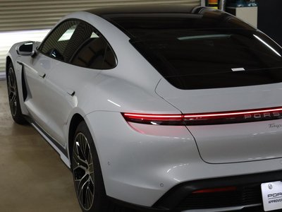 صورة مصغرة 79 لـ 2025 Porsche TAYCAN