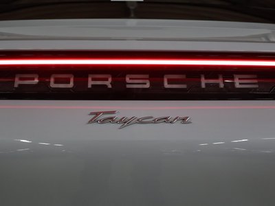 صورة مصغرة 80 لـ 2025 Porsche TAYCAN