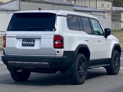 TOYOTA LAND CRUISER 250 - 8