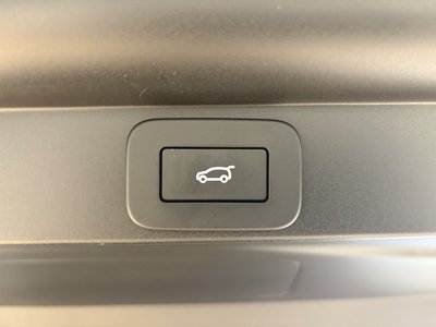 2023 LAND Rover RANGE ROVER — миниатюра 33