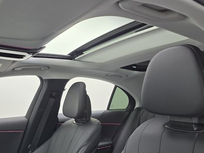 2025 Mercedes-BENZ E-CLASS — миниатюра 16