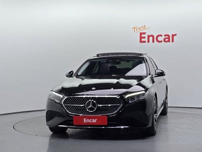 2025 Mercedes-BENZ E-CLASS 照片 2