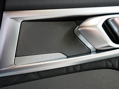 BMW M8 GRAN COUPE 2023 thumbnail 71