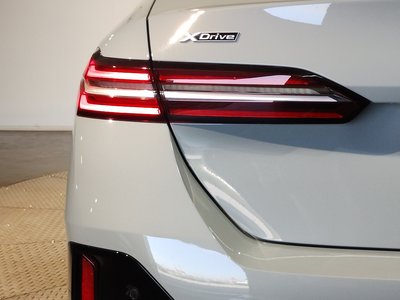 2024 BMW 5 SERIES thumbnail 29